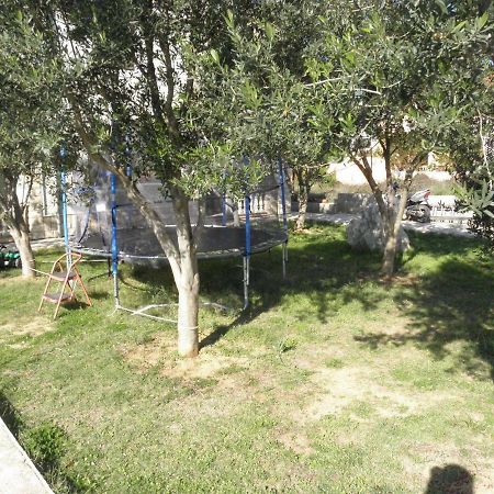 Apartments Brane - 180M To The Sea Vrsi Exterior foto